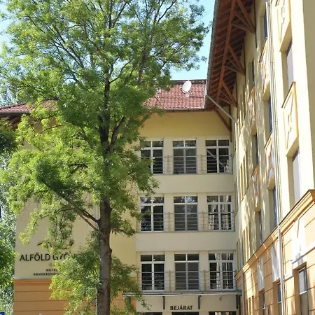 Alfoeld Gyoengye Hotel